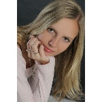 vanda5.jpg
Po�et zobrazen�: 1421 (6225.0028 dn�) pr.=0.2283
Rozm�r: 400 x 600 pixel
Velikost: 103.907 kB